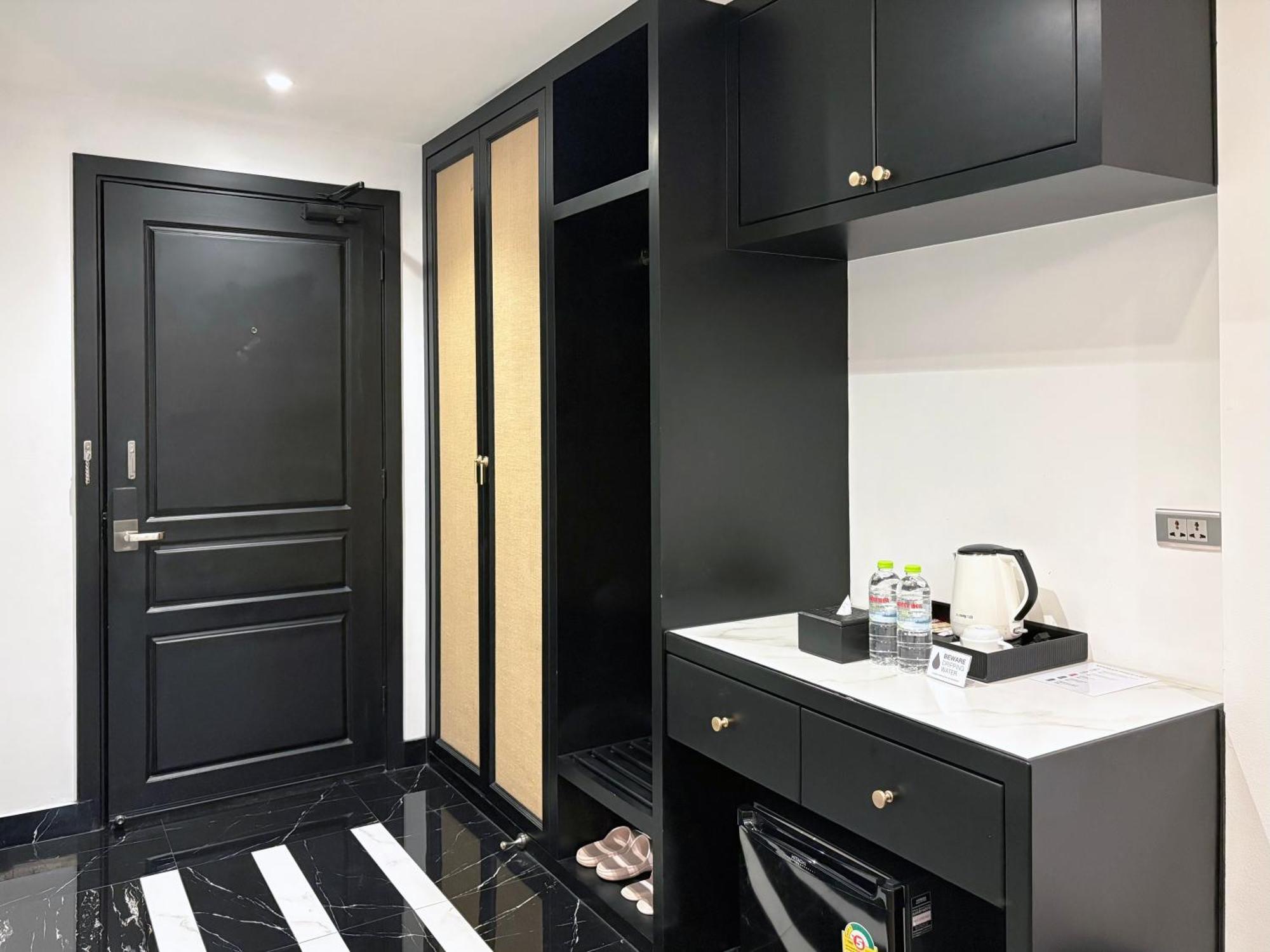 Glory Boutique Suites 清迈古城荣耀精品酒店 Chiang Mai Eksteriør bilde